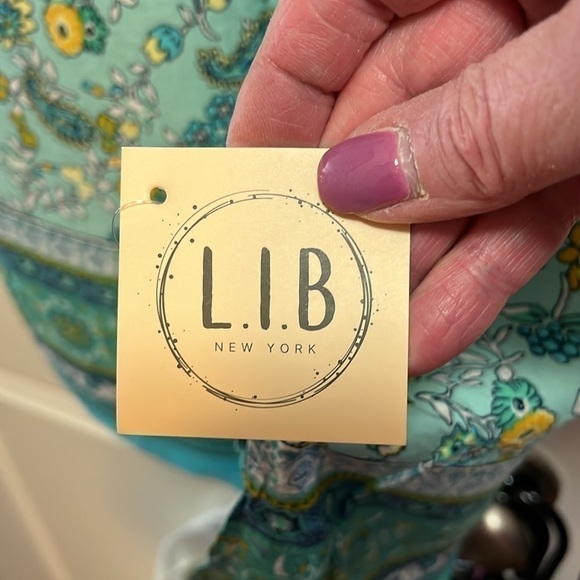 L.I.B New York Women’s Blue And Yellow Floral Kimonos Size S/M NWT - Picture 6 of 8